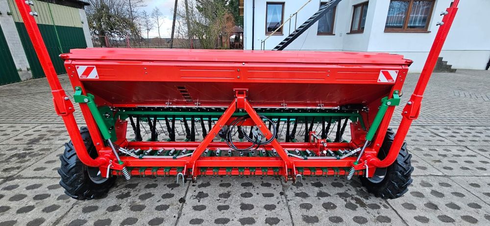 Siewnik zbożowy Agro-Masz SR 300 *2015r*(Amazone,Kverneland)