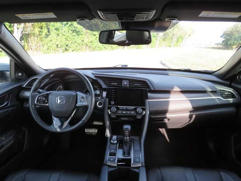 2019 Honda Civic SPORT TOURING