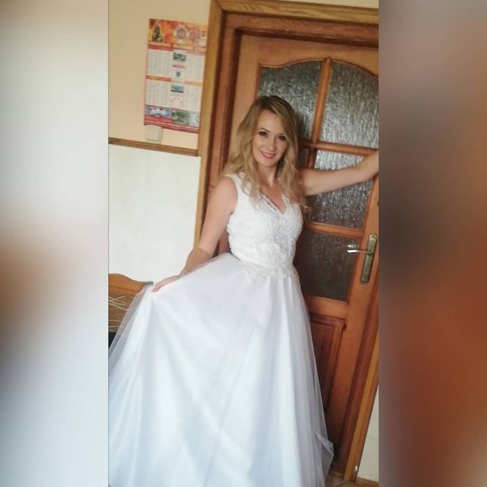 Suknia ślubna 38-40 śnieżna biel