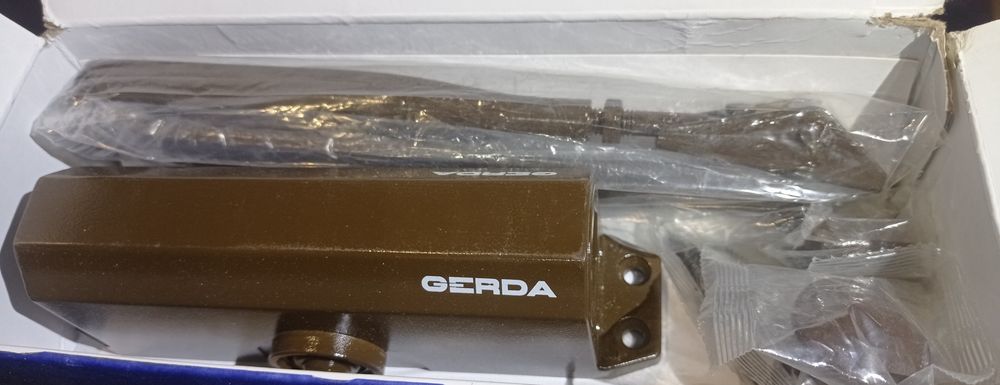 Samozamykacz do drzwi Gerda