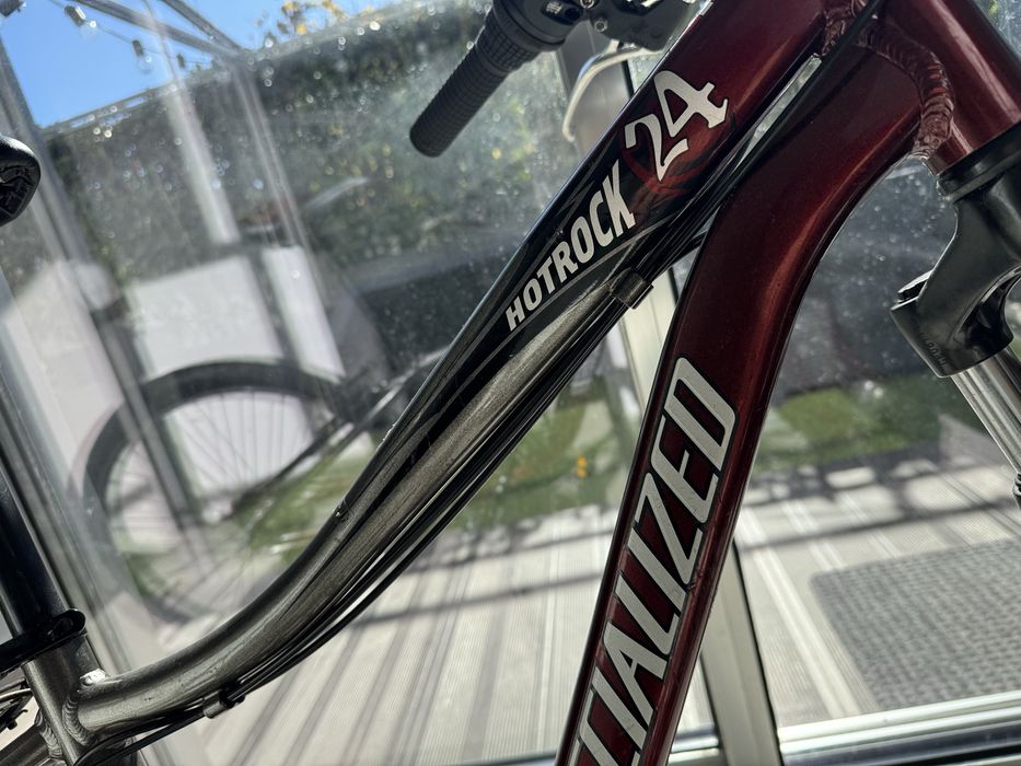 Bicicleta Specialized Hotrock 24