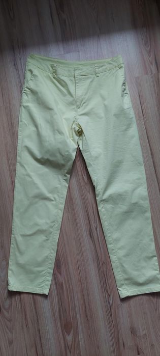 Dwie pary spodni, Reserved, 44 XXL. Żółte i błękitne