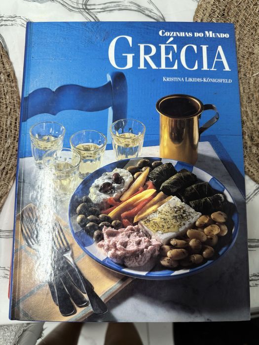 Coleçao de livros culinaria pelo mundo