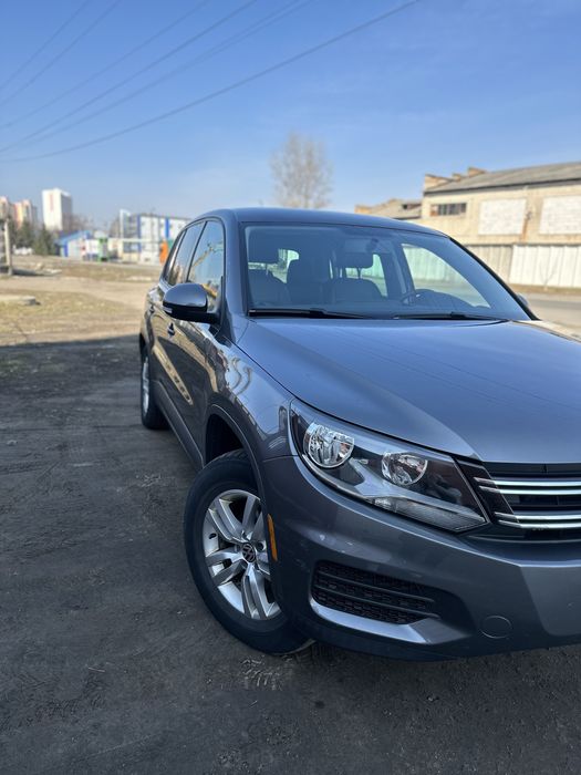 Продаю Volkswagen Tiguan 2012