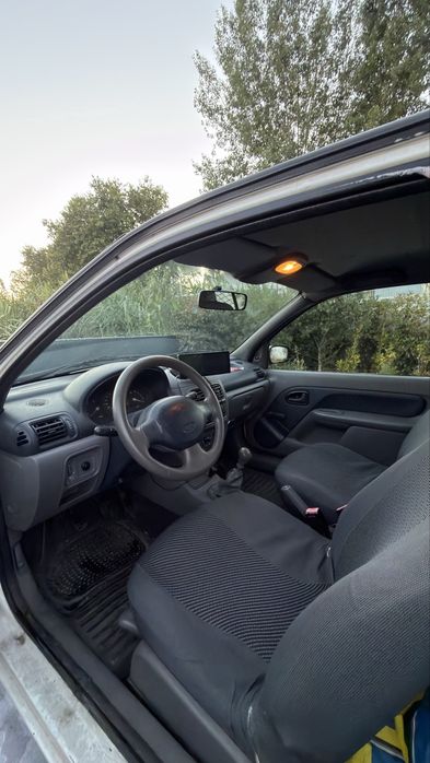 Renault Clio 1.9D comercial