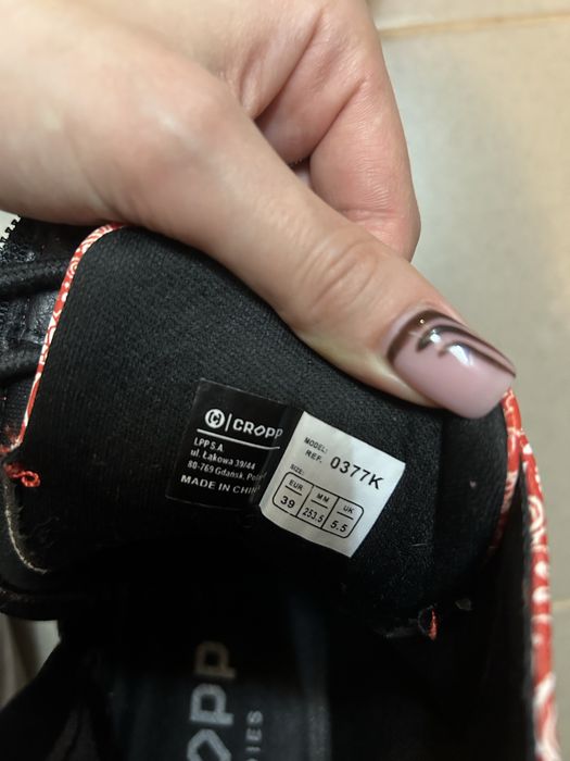 Продам боти жіночі CROPP