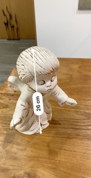 Anjos decorativos de barro