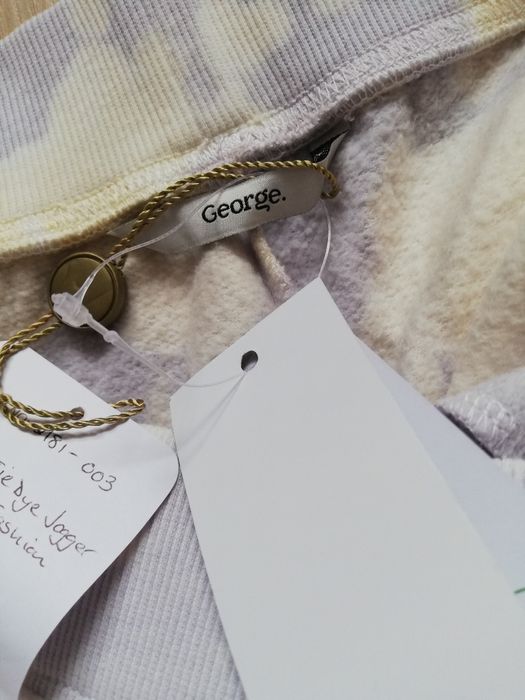 Nowe spodnie dresowe George, dresy George, r. M