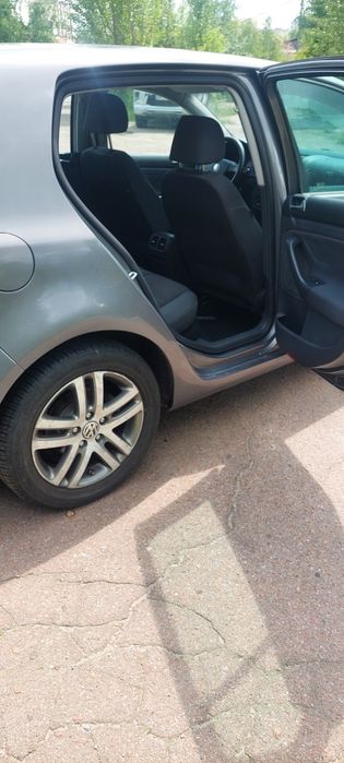 Продам фольксваген гольф 5