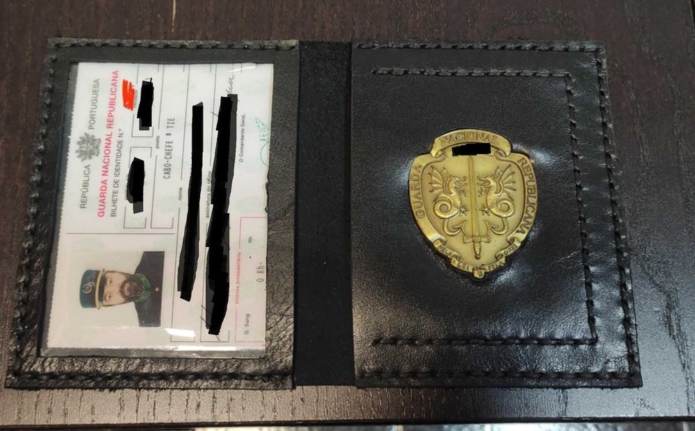 Carteira profissional da GNR