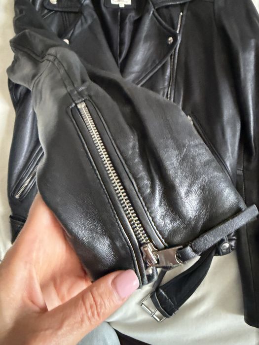 Продам шкіряну куртку Zara