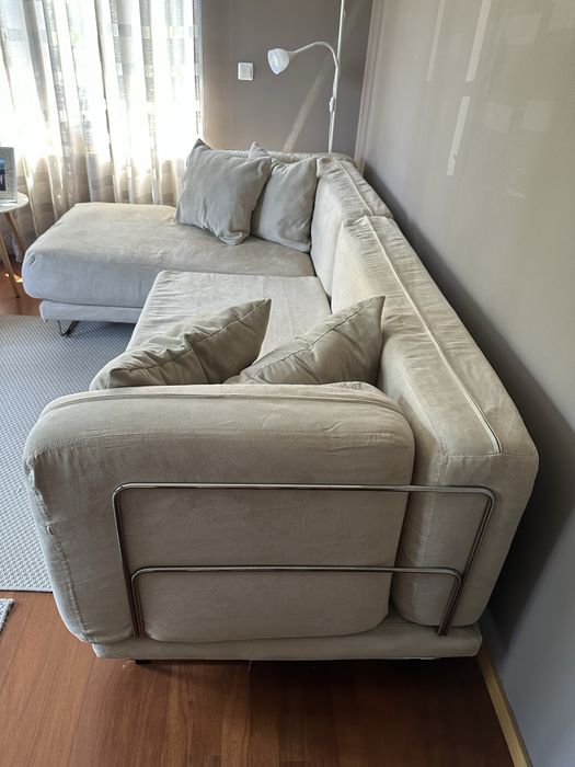 Sofá de 3 lugares com chaise longue