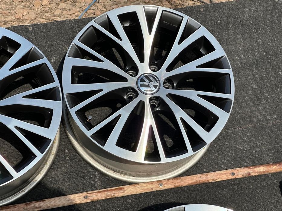Диски R17 5/112 VW Passat B7 B8 Golf 6/7/8 Caddy Tiguan Touran Skoda