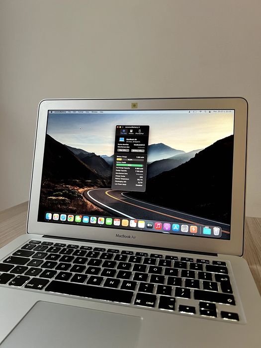 MacBook Air 13" 2015 (A1466) – bardzo dobry stan, bateria 96%