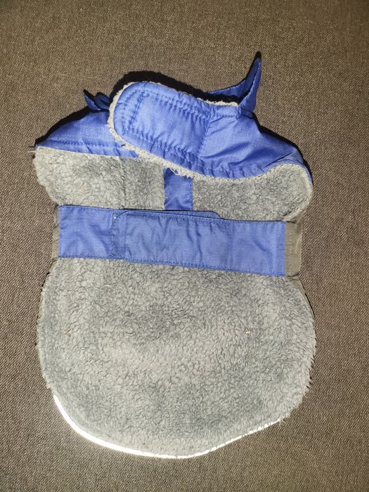 Одежда жилетка для собак