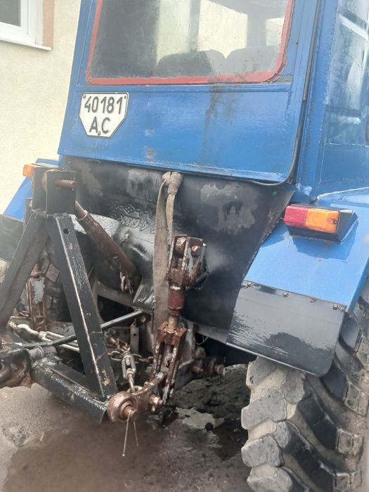 Продам мерседес  трактор в дуже непоганому стані