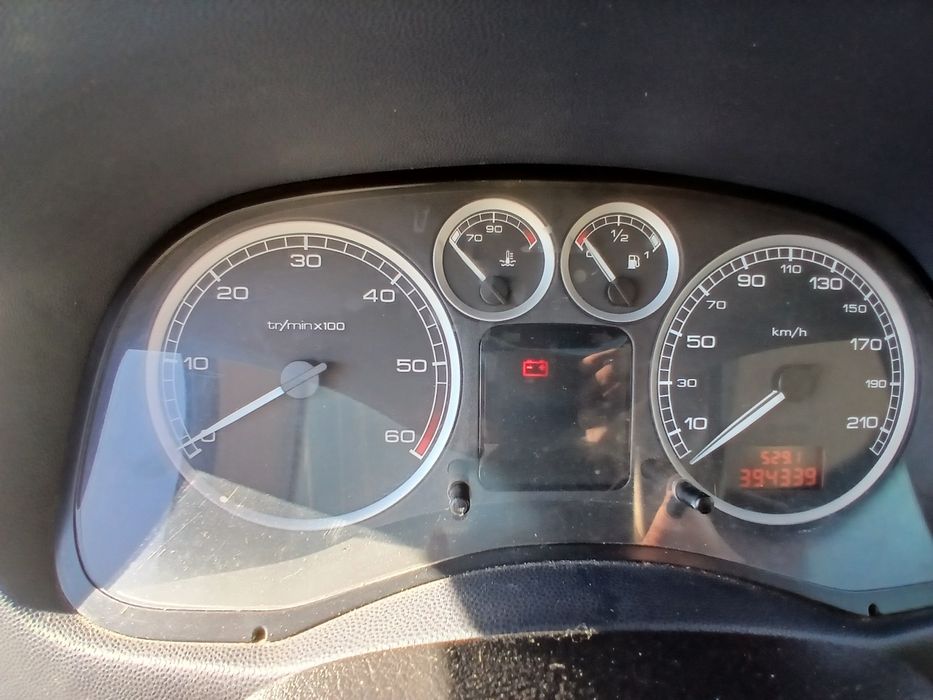 Пежо 307 2003 год 2.0 дізель