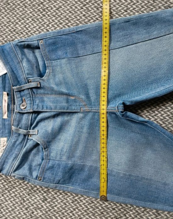 Spodnie Levi's/ Roz XS