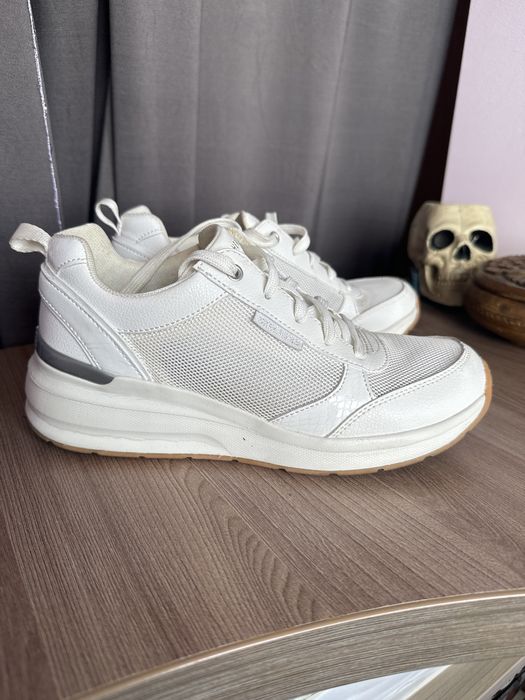 Кросівки Skechers