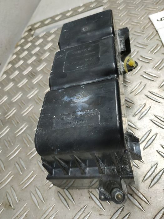 Nissan Leaf ZE0 2010-2017 конденсатор EL13856 XC1283NF0A