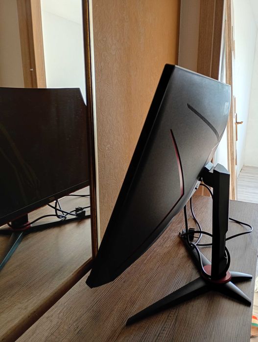 Monitor do grania uszkodzony
