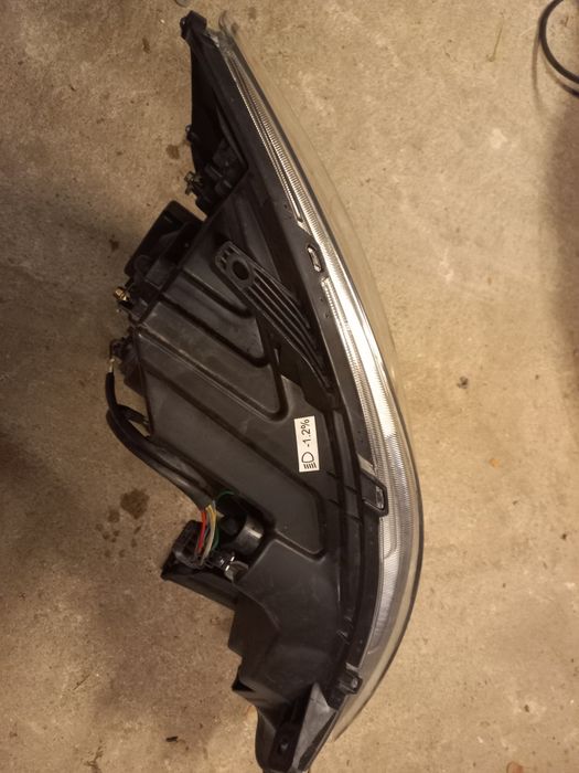 Prawa lub lewa lampa piaggio porter