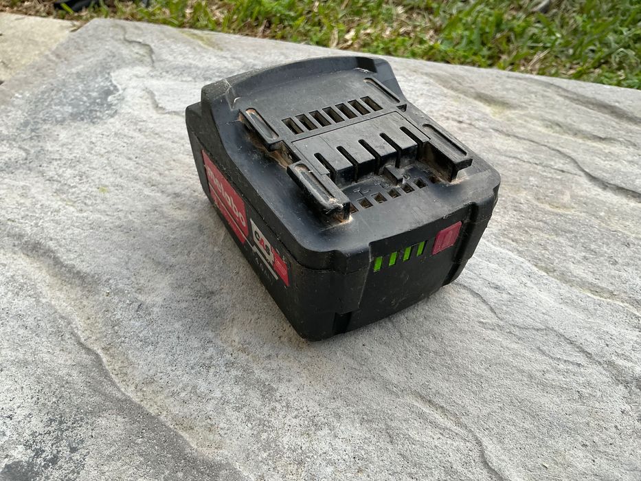 Bateria de iões de lítio Metabo de 18V com uma capacidade de 4.0Ah