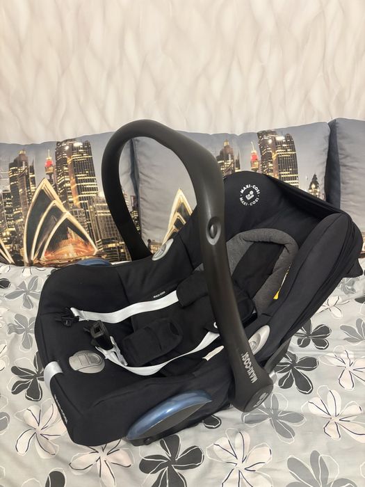 Автолюлька maxi-cosi cabriofix