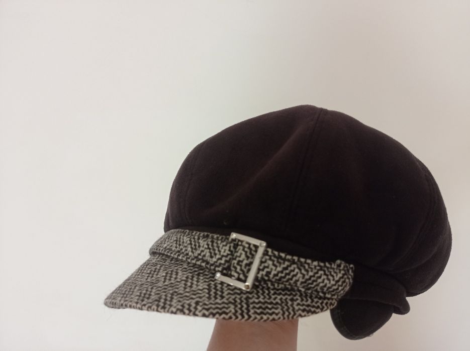Кепка з козирком, натуральний замш, тепла