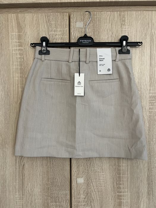 Spódnica Aritzia Babaton