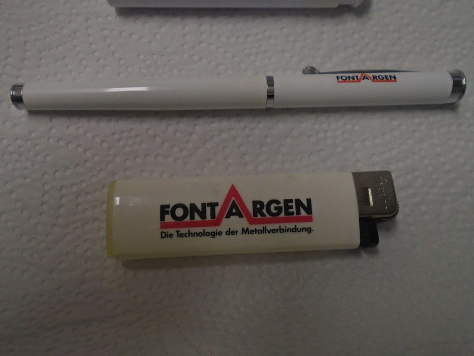 Esferográficas e isqueiros com publicidade (NOVO PREÇO)