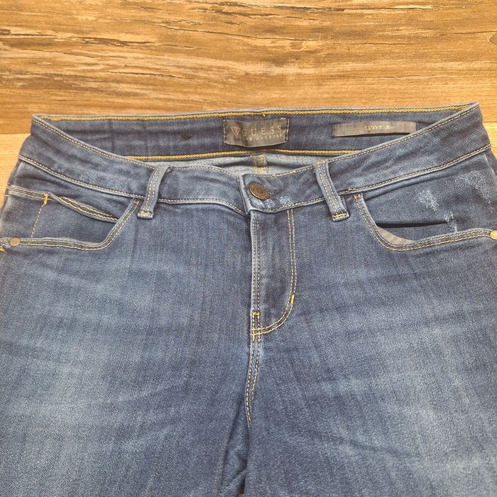 Guess spodnie jeansowe damskie