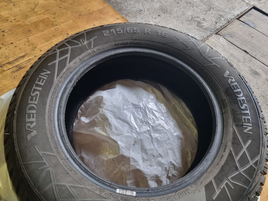 Продам нову зимову резину Vredestein Wintrac  215/65 R16 98H