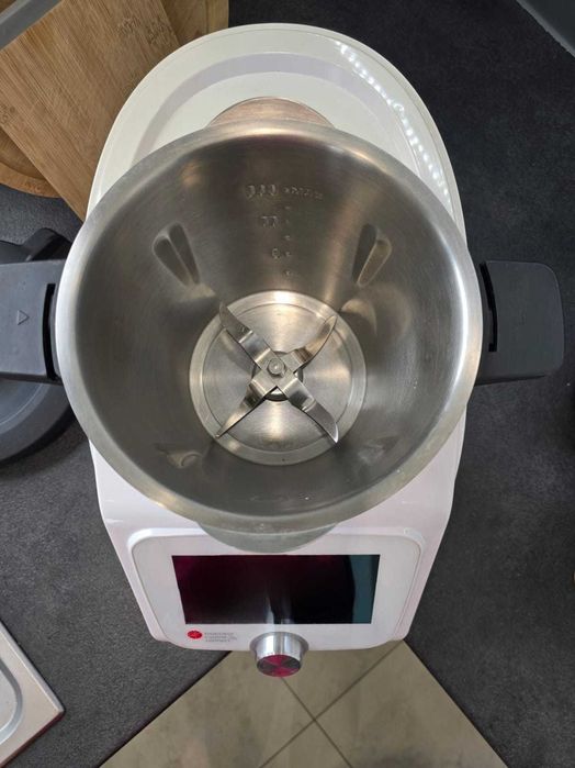 Robot kuchenny Lidlomix Silvercrest SKMC 1200 B2