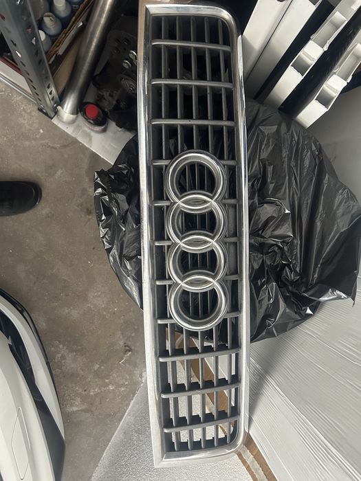Grelha capo Audi S4 B6