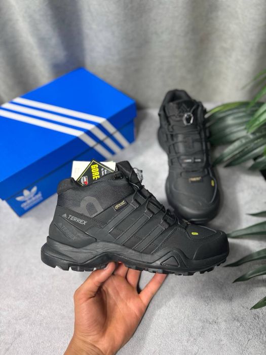 Чоловічі кросівки,  Adidas Terrex Swift R2, GTX