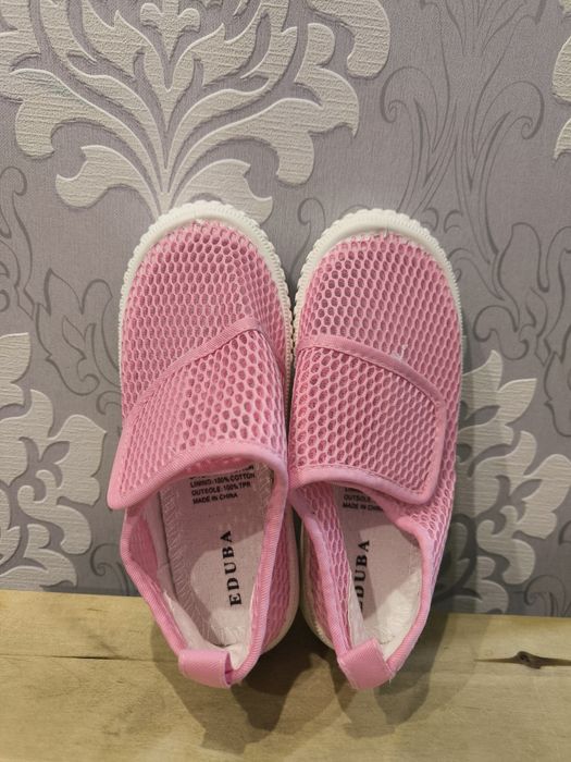 Lekkie trampki siateczkowe 32 19 cm na rzepy tenisówki