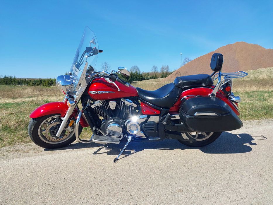 Super motocykl Yamaha XVS 1300