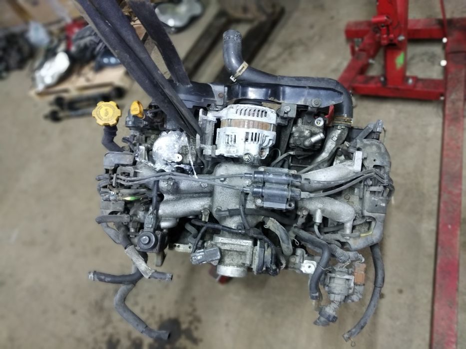 Двигун мотор двигатель EJ20 Subaru Legacy 2.0b