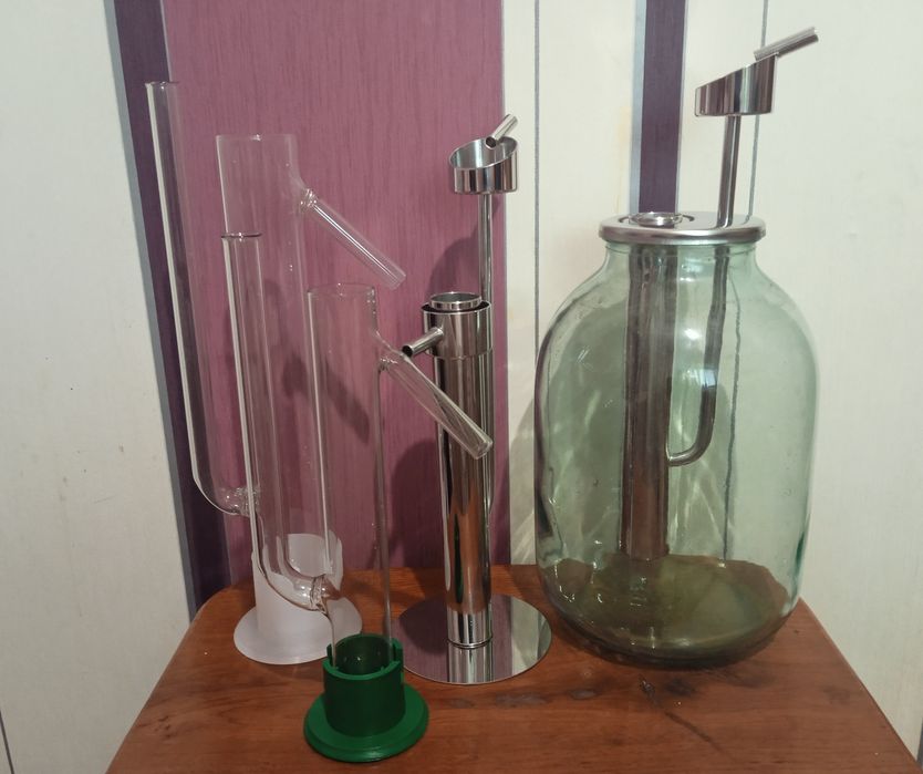 Попугай стекло, нержавейка. ручная работа.