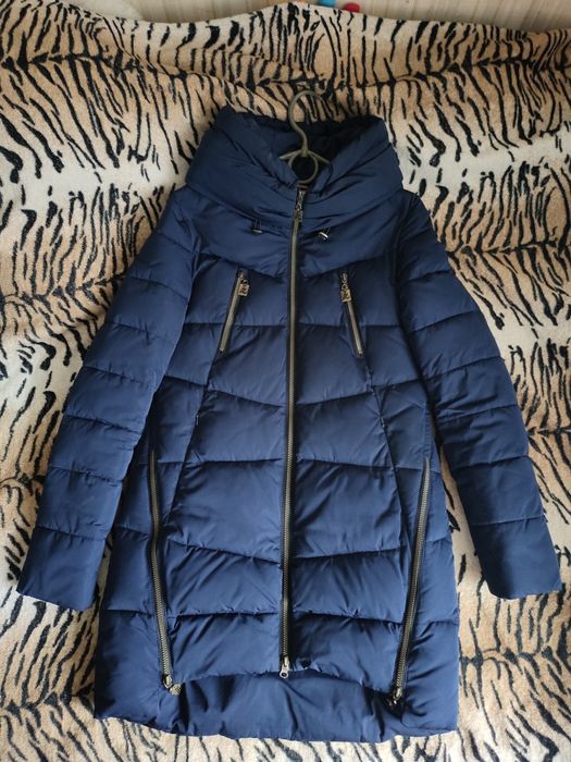 Зимовий пуховик куртка