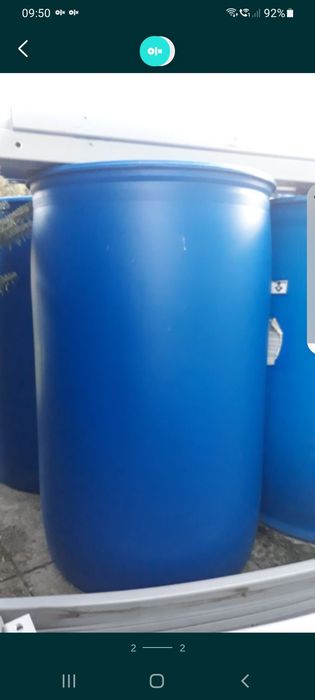 Plastikowa beczka, duża 200 litrów na wode