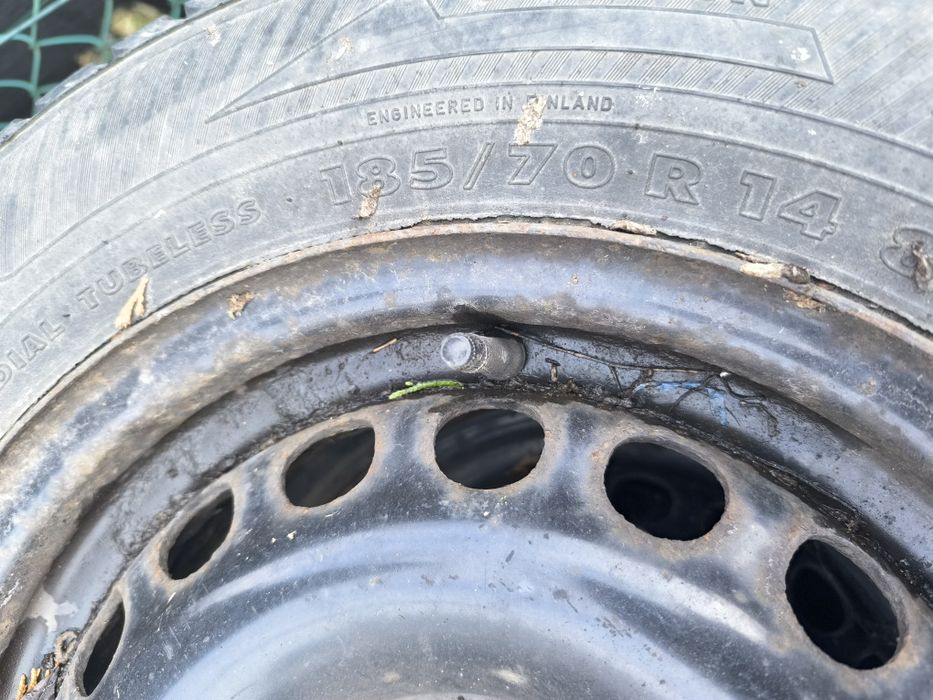 Felgi stalowe plus opony Opel Astra