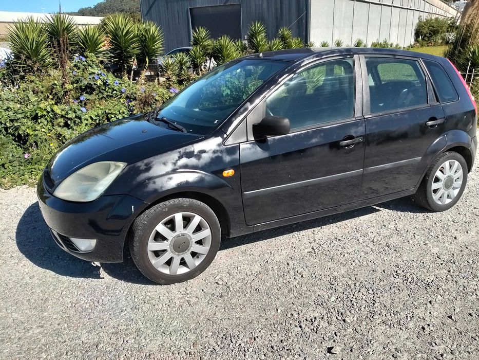 Ford fiesta 2004 — photo 2