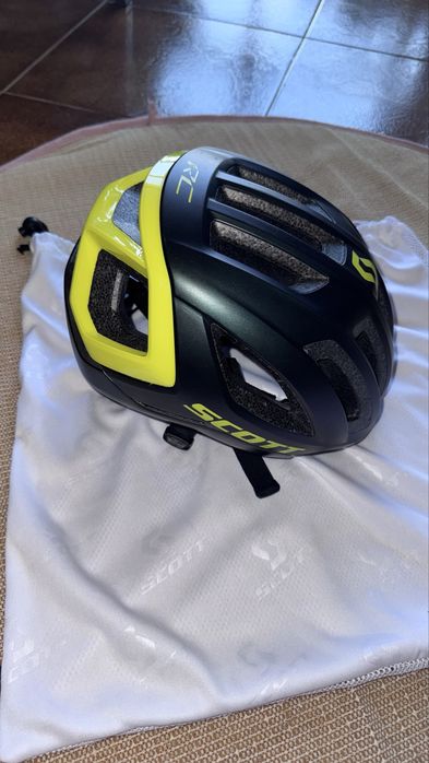 Capacete Scott Centric Plus MIPS®