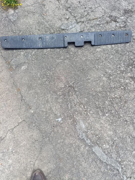 Vendo resguardo da parte de trás para Renault Kangoo de 2005