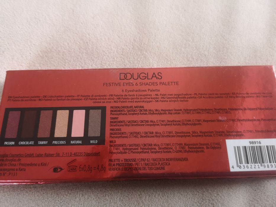 Paletka cieni do powiek Douglas festive eyes 6 shades palette