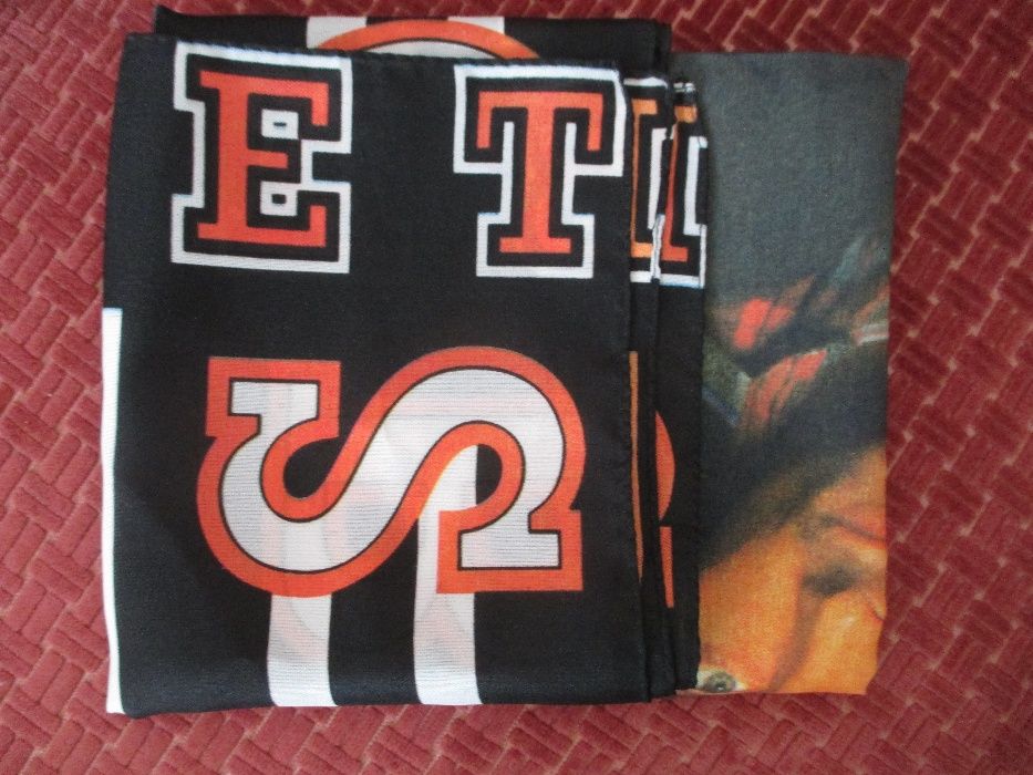 A Estrear: Lenço/Écharpe Backstreet Boys