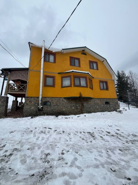 Здається будинок