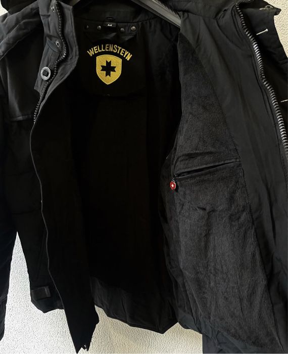 Оригінальна чоловіча зимова куртка пуховік Wellensteiyn M-L в ідеалі